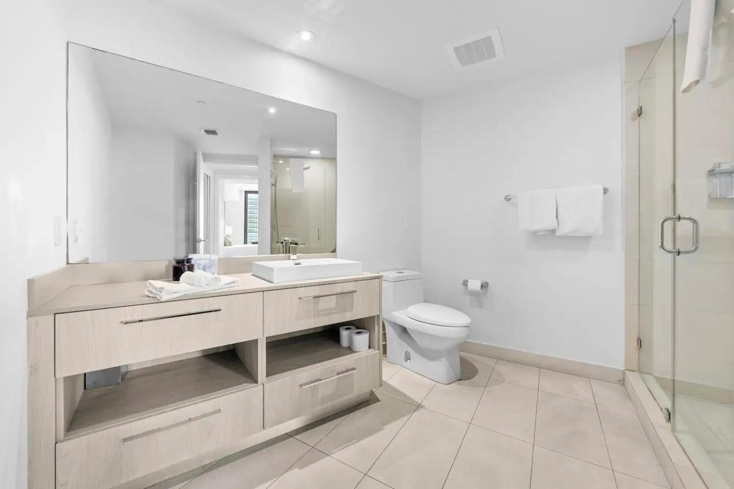 Upscale Comfort And Breathtaking Views At H Hollywood Residences By Zelloo Beverley Beach Exterior photo