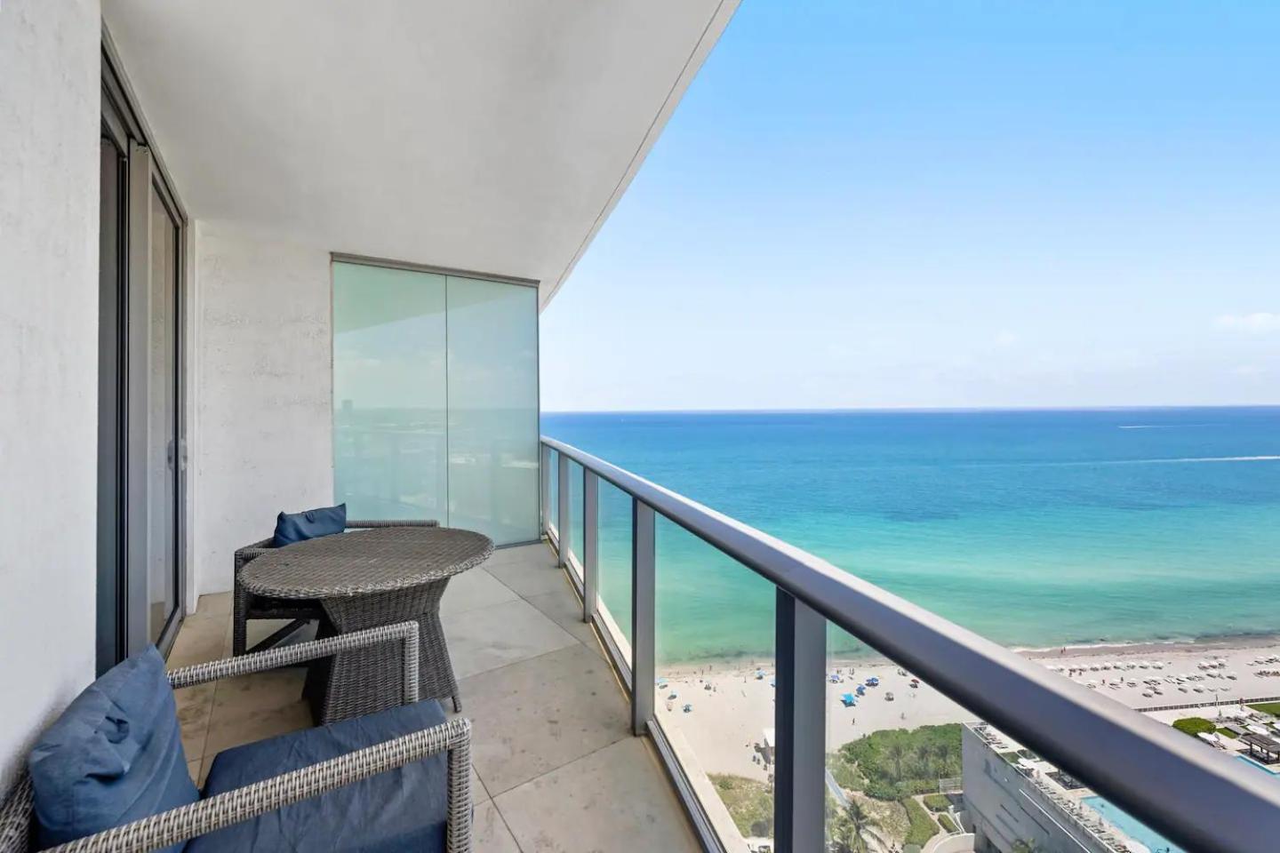 Upscale Comfort And Breathtaking Views At H Hollywood Residences By Zelloo Beverley Beach Exterior photo